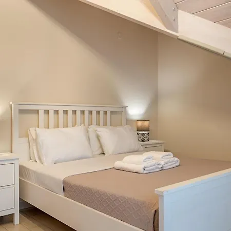 De Bosset 1 أرغوستولي